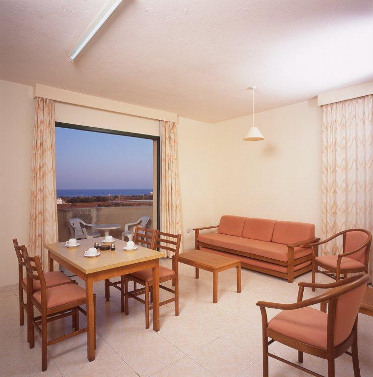 Mandalena Hotel Apartments Protaras Exteriör bild