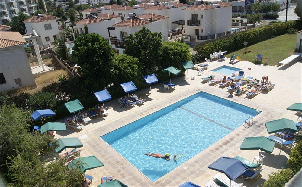 Mandalena Hotel Apartments Protaras Exteriör bild