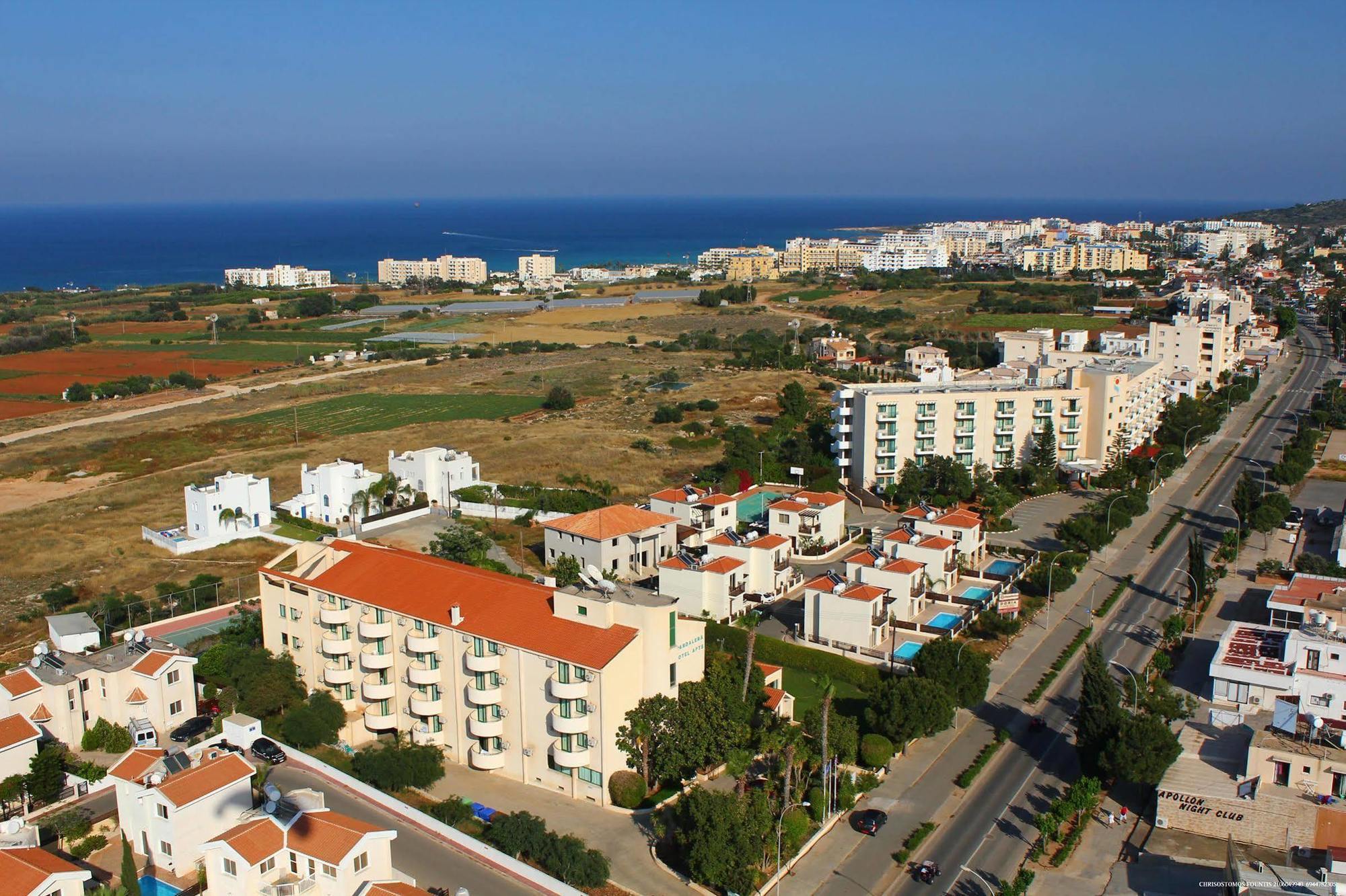 Mandalena Hotel Apartments Protaras Exteriör bild